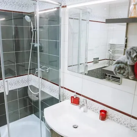 City Studio Apartment *